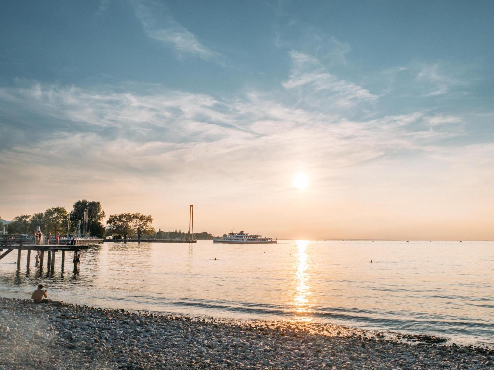 Stilvolle Gartenterrassenwohnung Mitten In Bregenz Exteriör bild